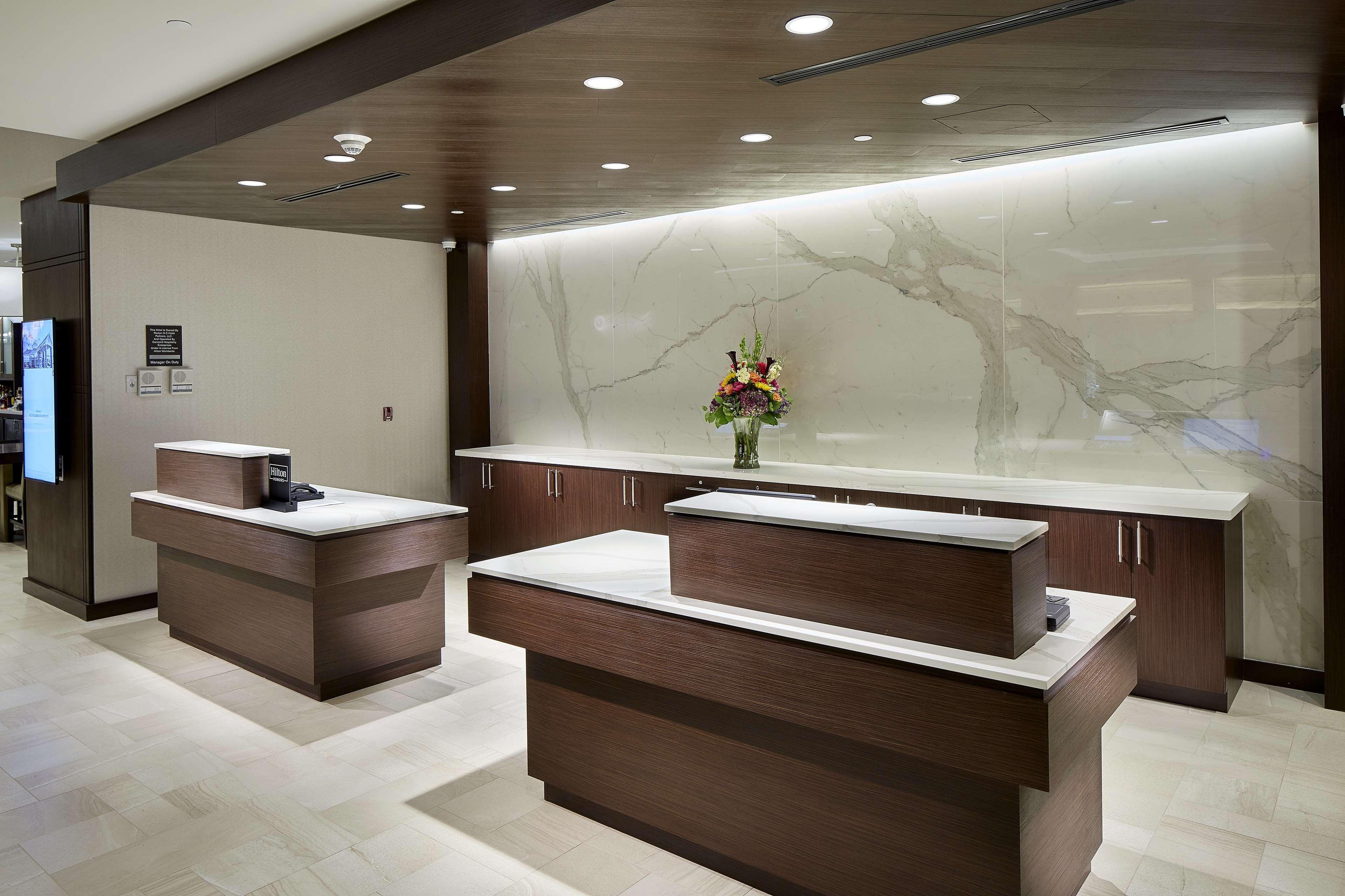 Hilton Garden Inn Roslyn Exterior foto