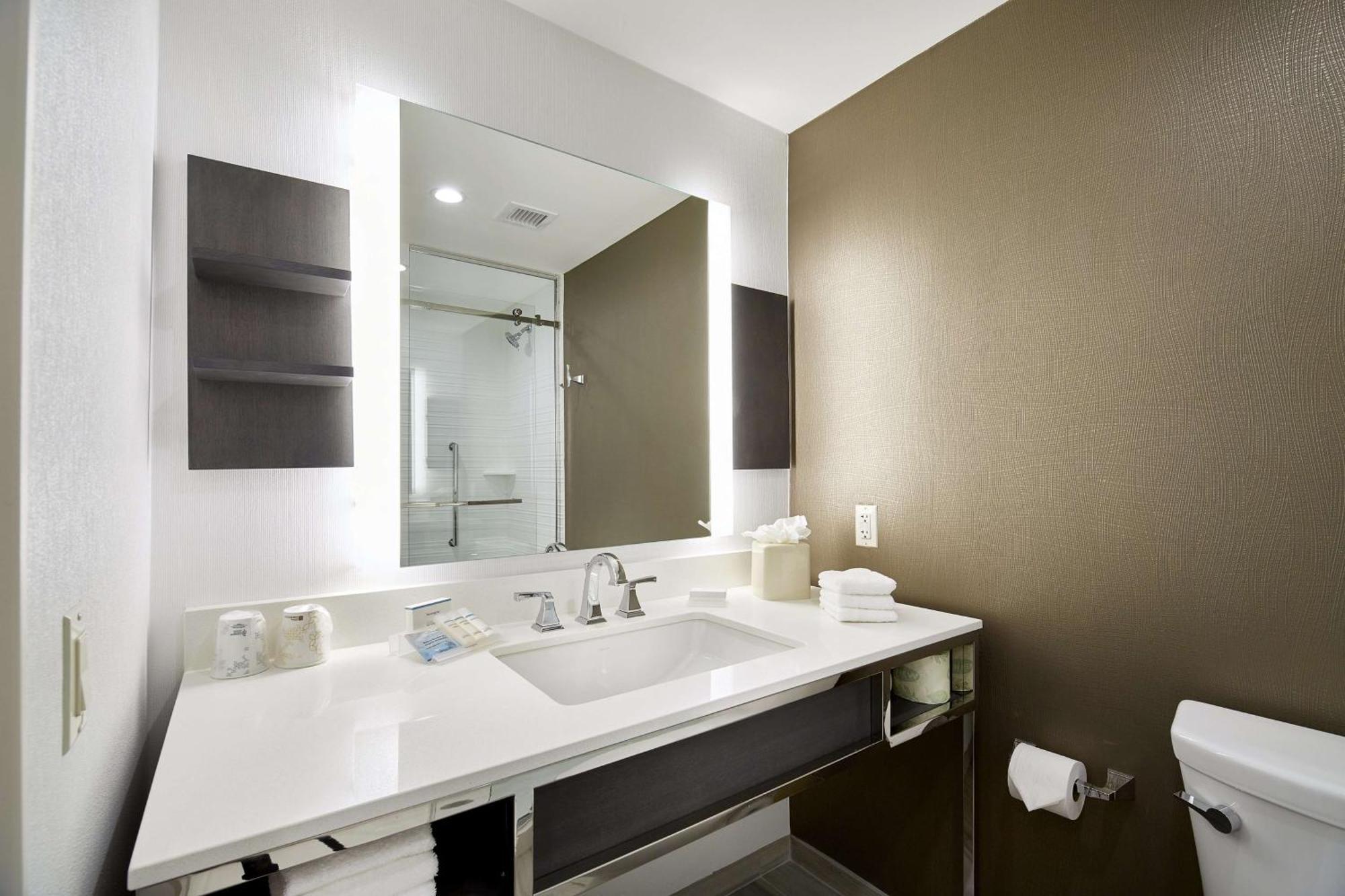 Hilton Garden Inn Roslyn Exterior foto